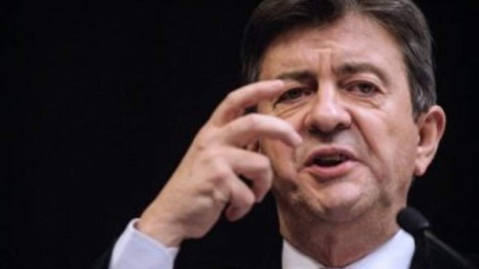 Mélenchon accuse Valls de "chasser sur les terres" du Front National Mélenchon accuse Valls de "chasser sur les terres" du Front National
