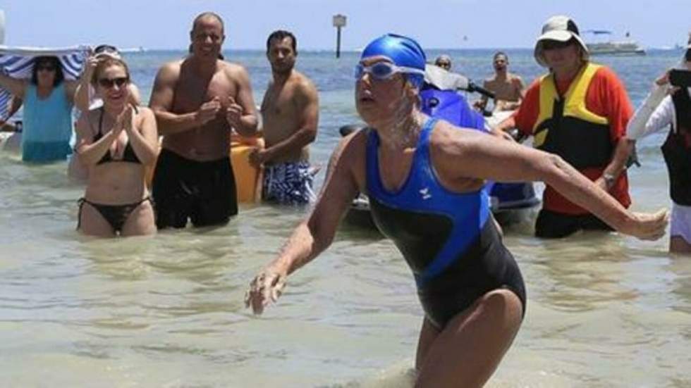 À 64 ans, Diana Nyad réussit la traversée La Havane-Floride à la nage