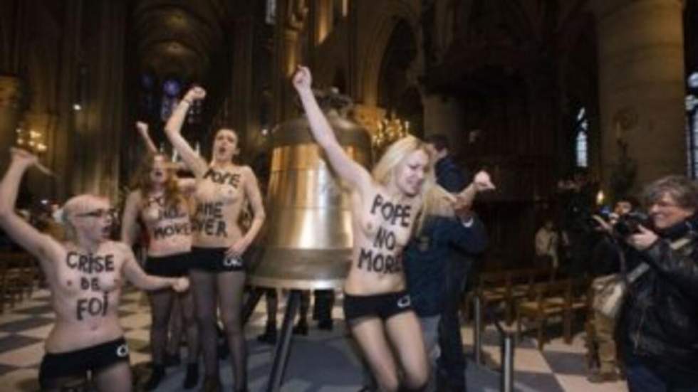 Provocation à Notre-Dame : le procès des neuf Femen renvoyé en février 2014