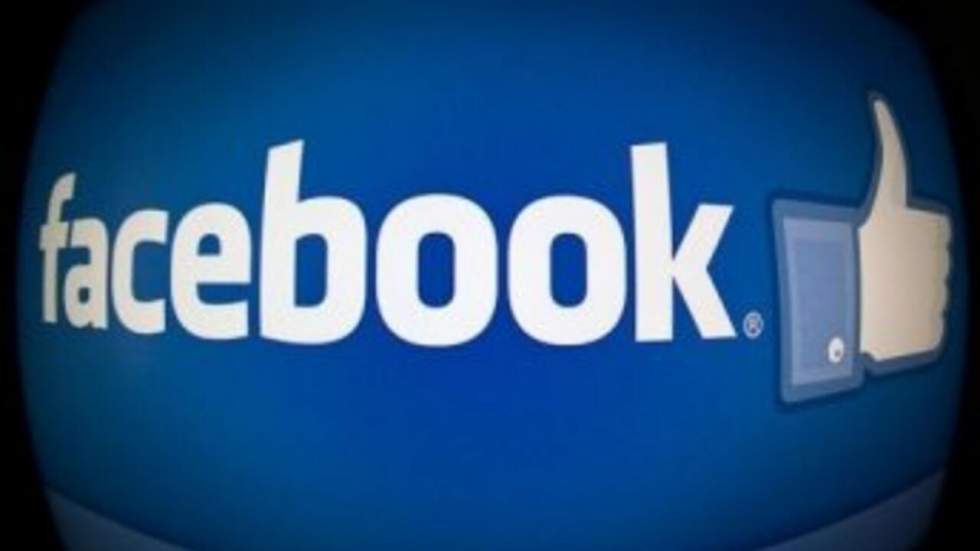 Maroc : deux adolescents arrêtés pour une photo de baiser sur Facebook Maroc : deux adolescents arrêtés pour une photo de baiser sur Facebook
