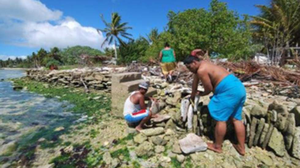 Un habitant des îles Kiribati veut devenir le premier "réfugié climatique"