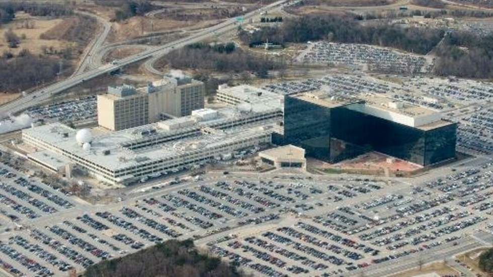 Appels, textos, emails : comment la NSA espionne des millions de Français