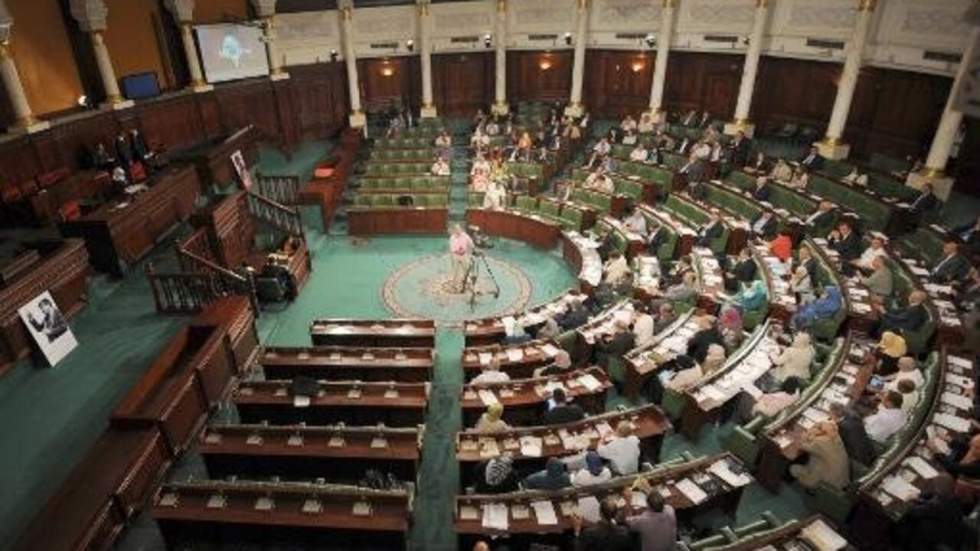 Tunisie : pas de consensus sur le Premier ministre, le dialogue national suspendu