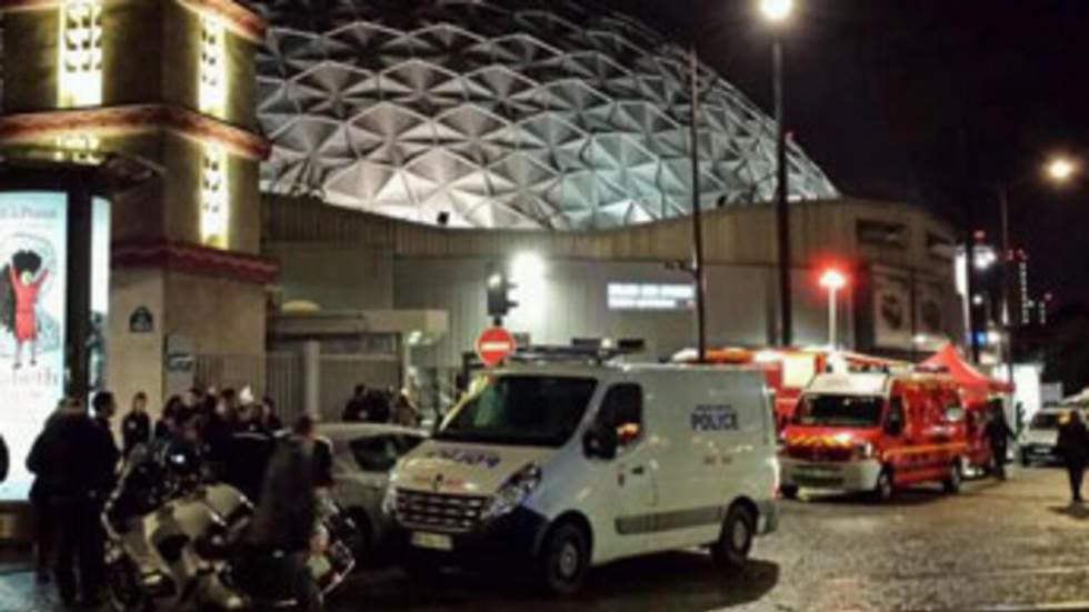 Quinze blessés dans une explosion accidentelle au Palais des sports à Paris