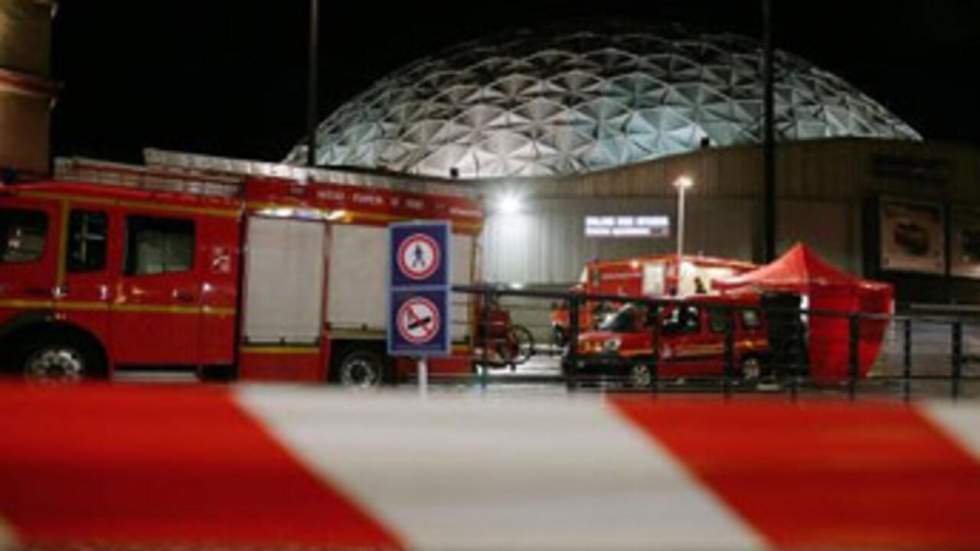 Un mort et 14 blessés après l'explosion au Palais des sports de Paris