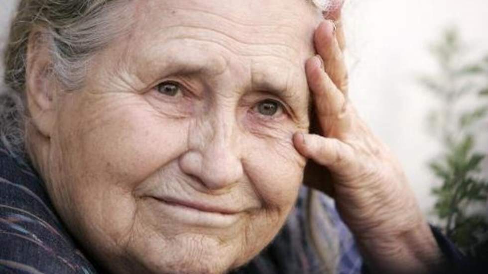 Décès de Doris Lessing, romancière anticonformiste et prix Nobel de littérature