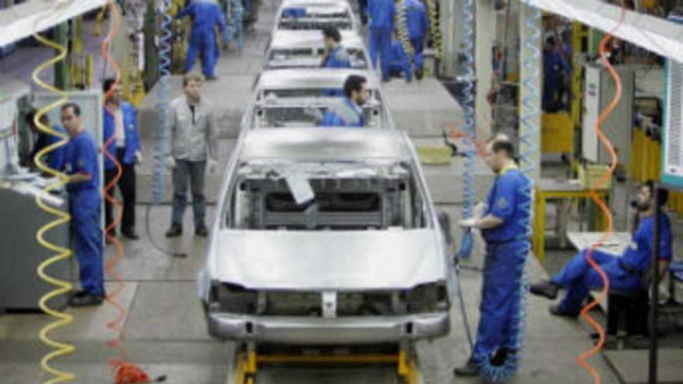 Iran : les constructeurs automobiles français veulent passer la seconde