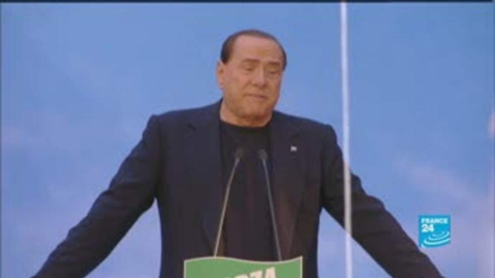 Le Sénat italien chasse Silvio Berlusconi de ses rangs Le Sénat italien chasse Silvio Berlusconi de ses rangs