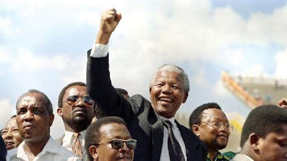 Hommage planétaire au géant Mandela