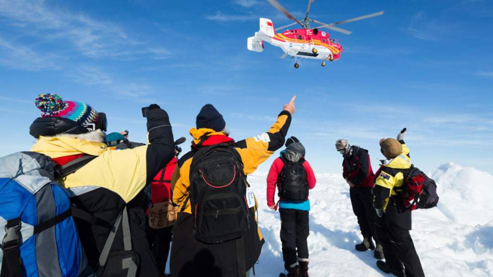 Antarctique : les passagers du navire russe secourus