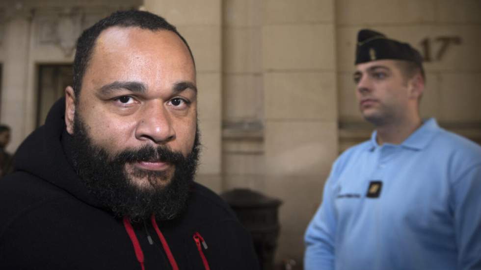 Valls et Taubira veulent toucher Dieudonné au porte-monnaie Valls et Taubira veulent toucher Dieudonné au porte-monnaie