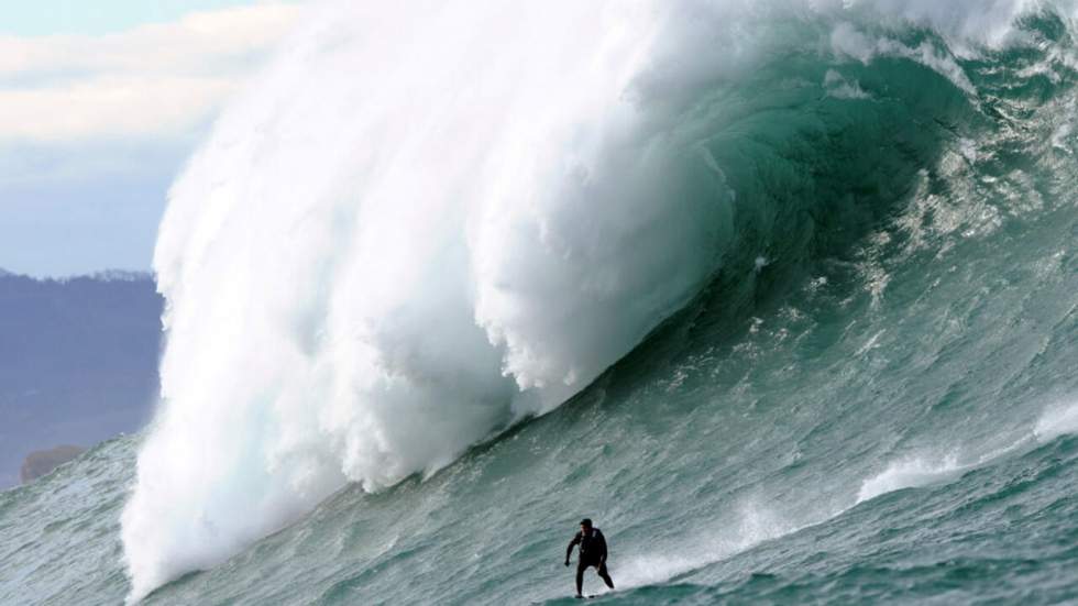 Vidéo : les meilleurs surfeurs chassent la vague XXL au Pays basque