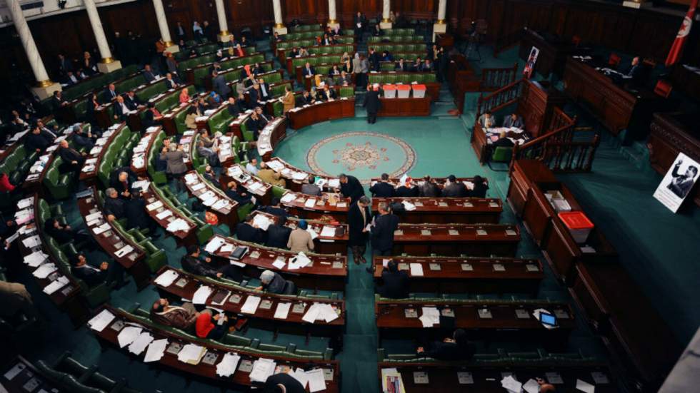 "Le vote de la Constitution n'est qu'une étape, la Tunisie n'est pas encore sauvée"