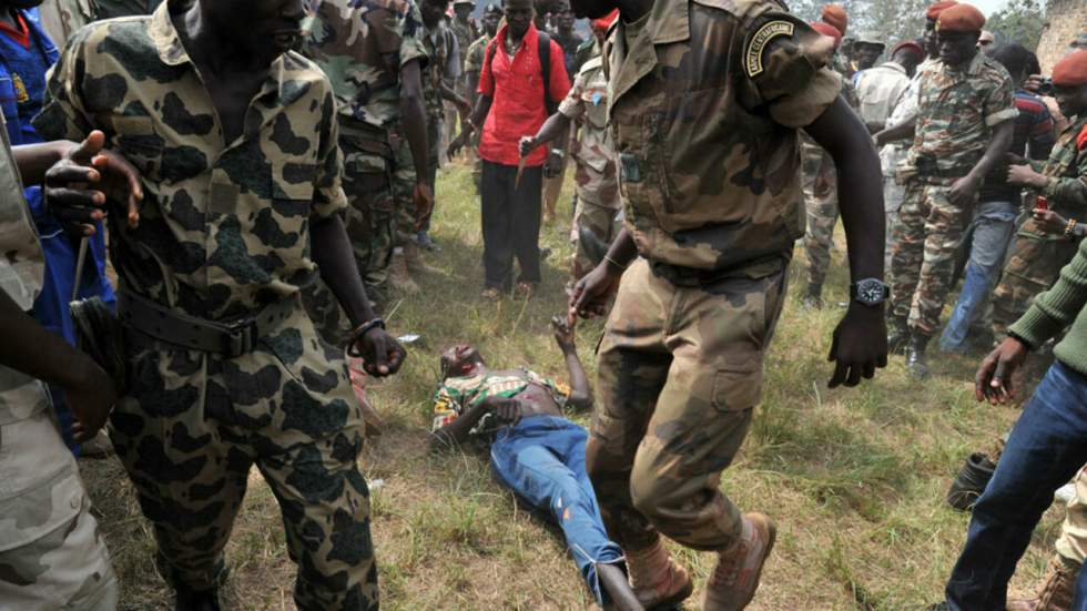 L’armée centrafricaine lynche à mort un jeune homme à Bangui