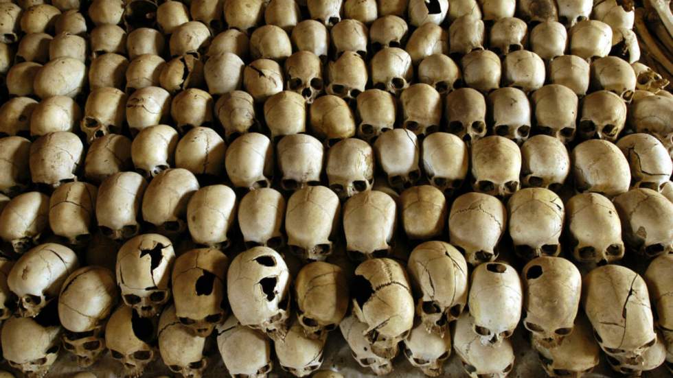 Procès Simbikangwa : "J’ai fait la morte au milieu des cadavres" Procès Simbikangwa : "J’ai fait la morte au milieu des cadavres"