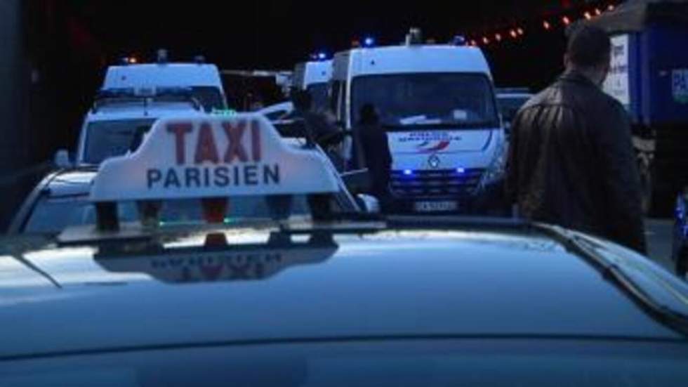 France : la fronde des taxis