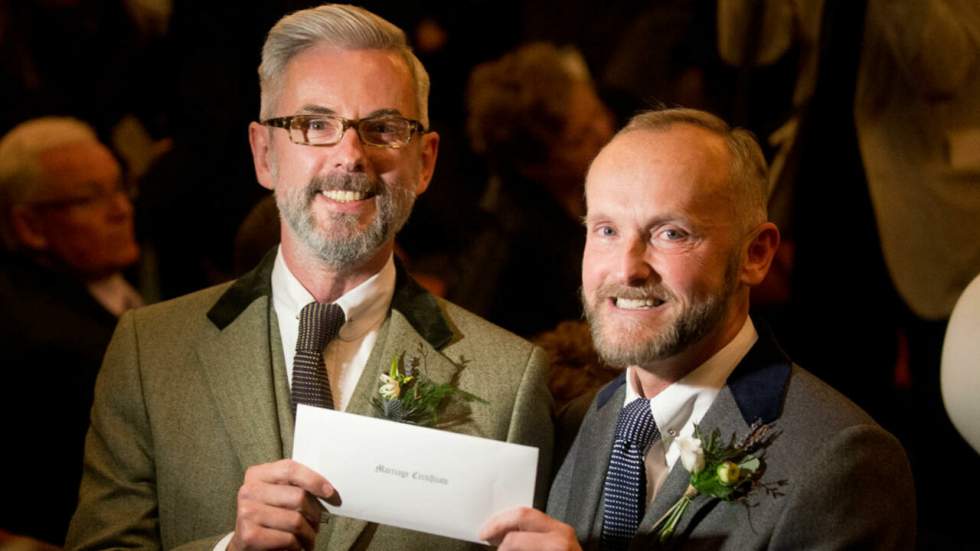 Premiers mariages gays célébrés en Angleterre et au Pays de Galles