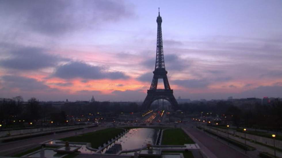 La tour Eiffel célèbre son 125e anniversaire