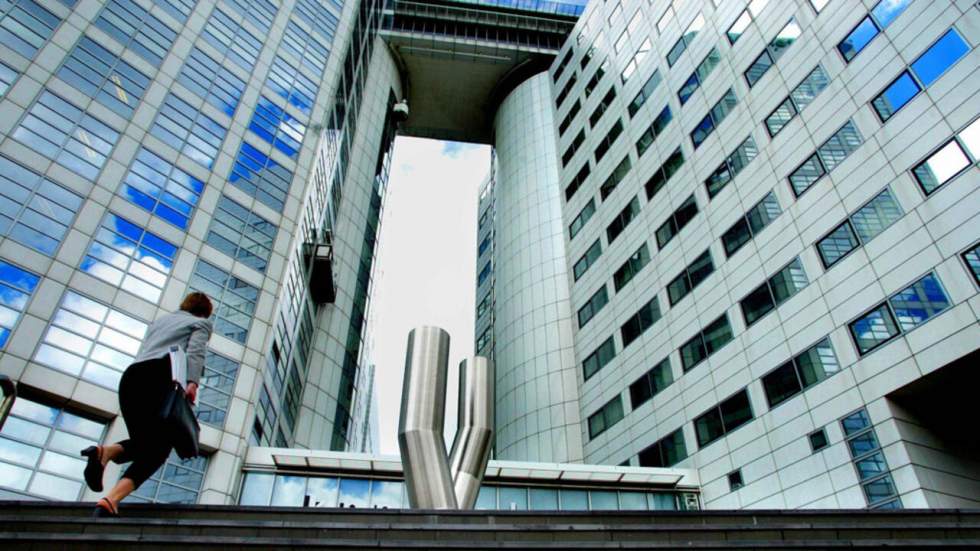 La Cour pénale internationale ouvre une enquête préliminaire sur l'Ukraine