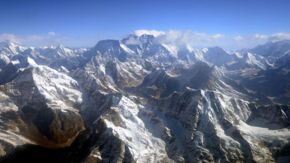 Vidéo : les sherpas annoncent une "saison blanche" sur les pentes de l'Everest