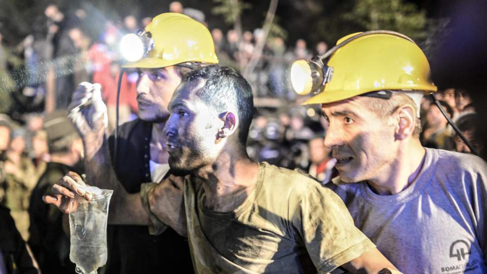 Turquie : 232 morts dans l’explosion d’une mine, 120 mineurs piégés Turquie : 232 morts dans l’explosion d’une mine, 120 mineurs piégés