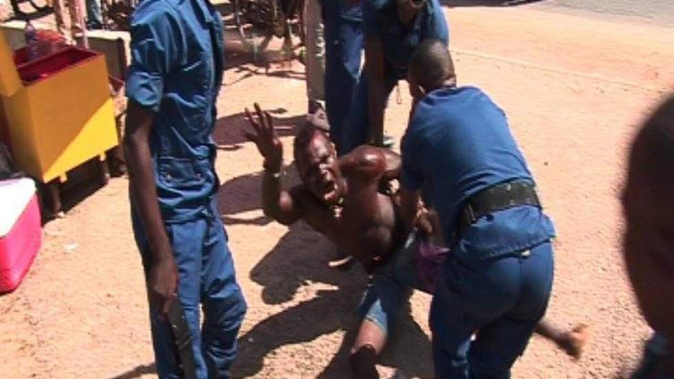 Un hôpital soudanais bombardé et rébellion contre le racket au Burundi Un hôpital soudanais bombardé et rébellion contre le racket au Burundi