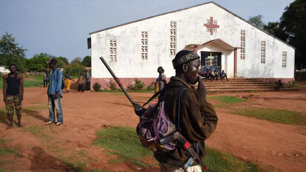 Au moins 15 morts dont un prêtre dans l'attaque d'une église à Bangui