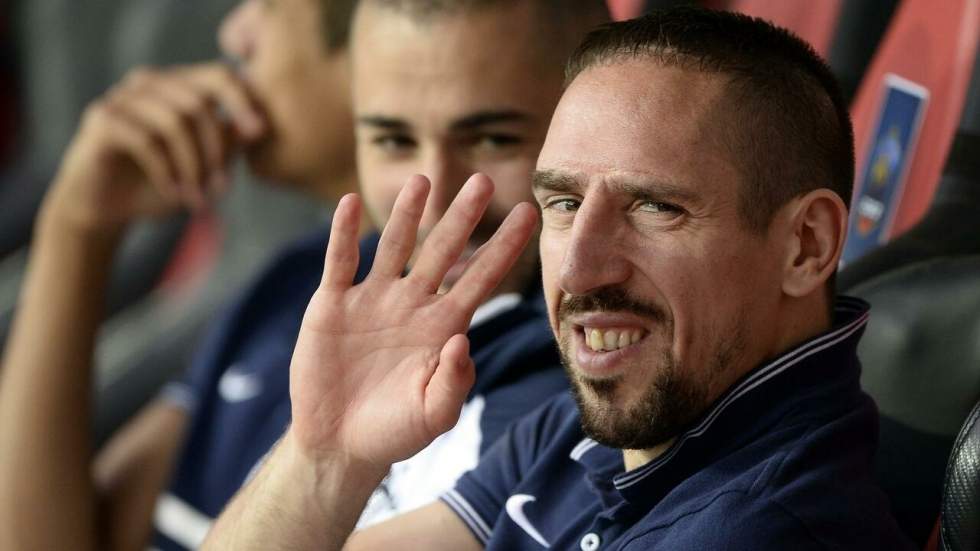 Hécatombe chez les Bleus, Ribéry et Grenier forfaits pour le Mondial au Brésil Hécatombe chez les Bleus, Ribéry et Grenier forfaits pour le Mondial au Brésil