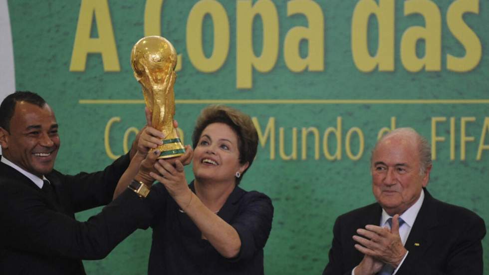 Dilma Rousseff : le Brésil attend les supporters "les bras ouverts"