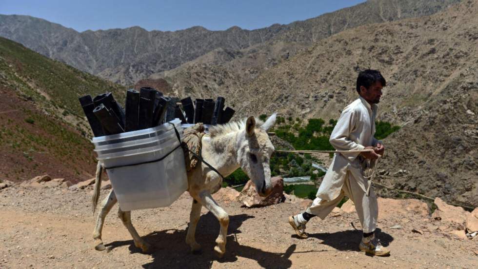 Les Afghans aux urnes pour le second tour de la présidentielle