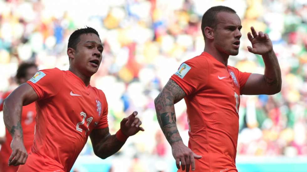 Les Pays-Bas arrachent leur qualification pour les quarts en battant le Mexique (2-1) Les Pays-Bas arrachent leur qualification pour les quarts en battant le Mexique (2-1)