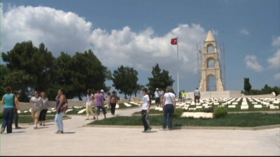 Vidéo : le champ de bataille des Dardanelles, un lieu de pèlerinage en Turquie Vidéo : le champ de bataille des Dardanelles, un lieu de pèlerinage en Turquie