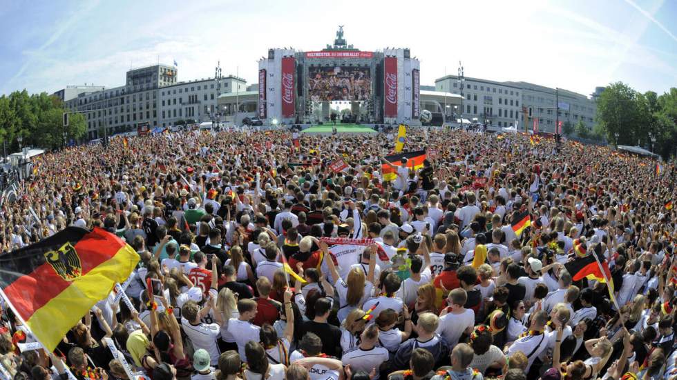 En images : le retour triomphal de la Mannschaft à Berlin