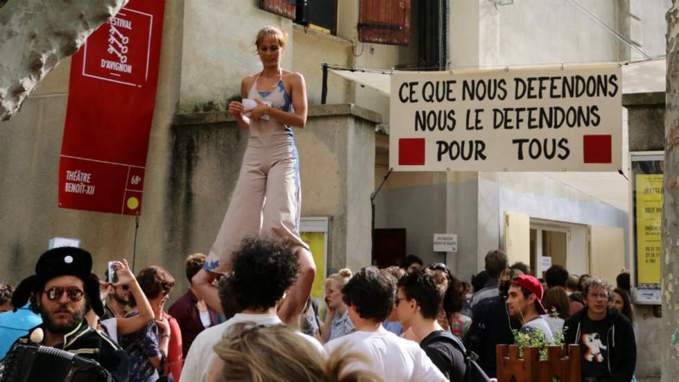 Le Festival d'Avignon, une tradition politique ancrée dans l'actualité