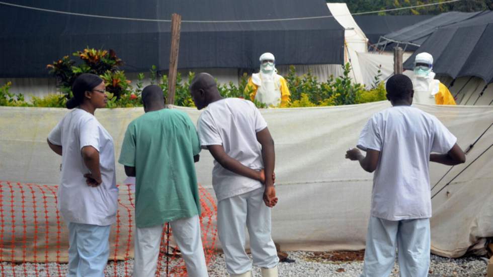 Ebola : la Guinée ferme ses frontières avec le Liberia et la Sierra Leone