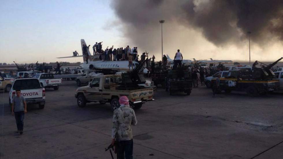 Les miliciens islamistes de Misrata affirment contrôler l'aéroport de Tripoli Les miliciens islamistes de Misrata affirment contrôler l'aéroport de Tripoli