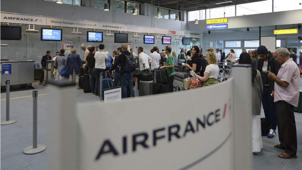 Air France : la grève se durcit, les négociations "bloquées"