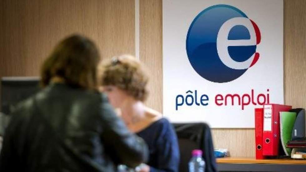 Le chômage baisse pour la première fois de l'année en France