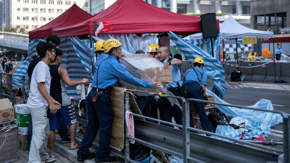 À Hong Kong, les manifestants se regroupent dans le quartier des ministères