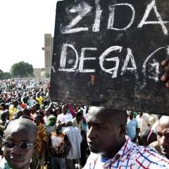 Vidéo : l'opposition burkinabè réclame une transition civile Vidéo : l'opposition burkinabè réclame une transition civile