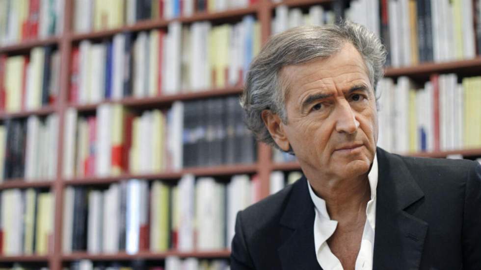 Pour BHL, son départ de Tunisie n'est pas une "expulsion"