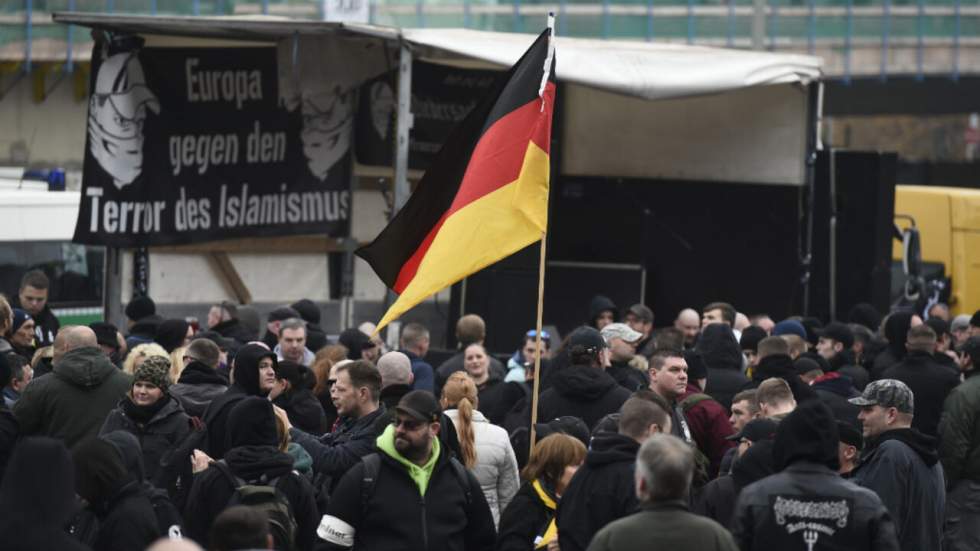 Les néonazis allemands recrutent chez les hooligans