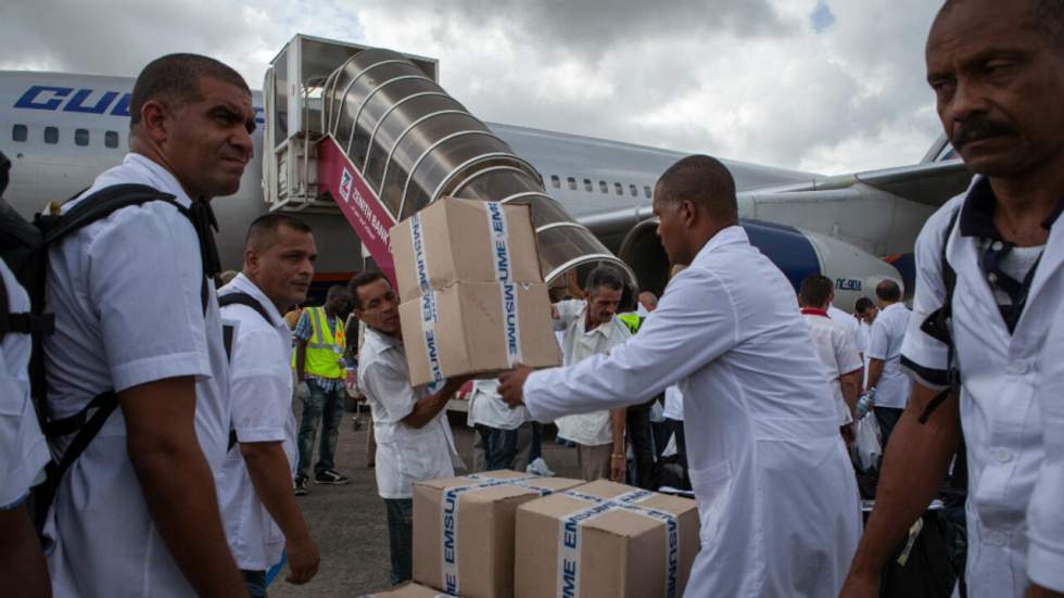 Ebola : un médecin cubain contaminé en Sierra Leone