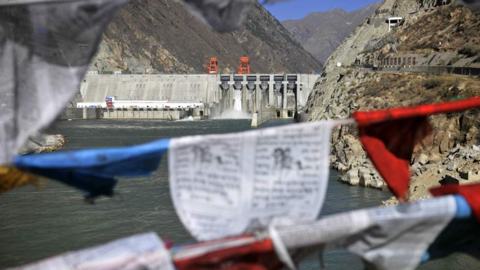 Tibet : la Chine met en service un barrage controversé sur le Brahmapoutre