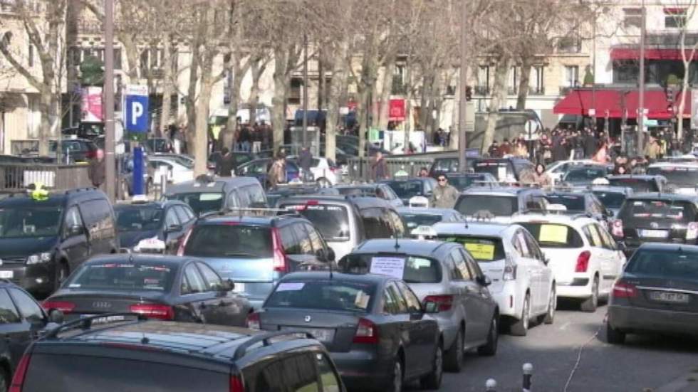 Les taxis mobilisés contre UberPOP Les taxis mobilisés contre UberPOP