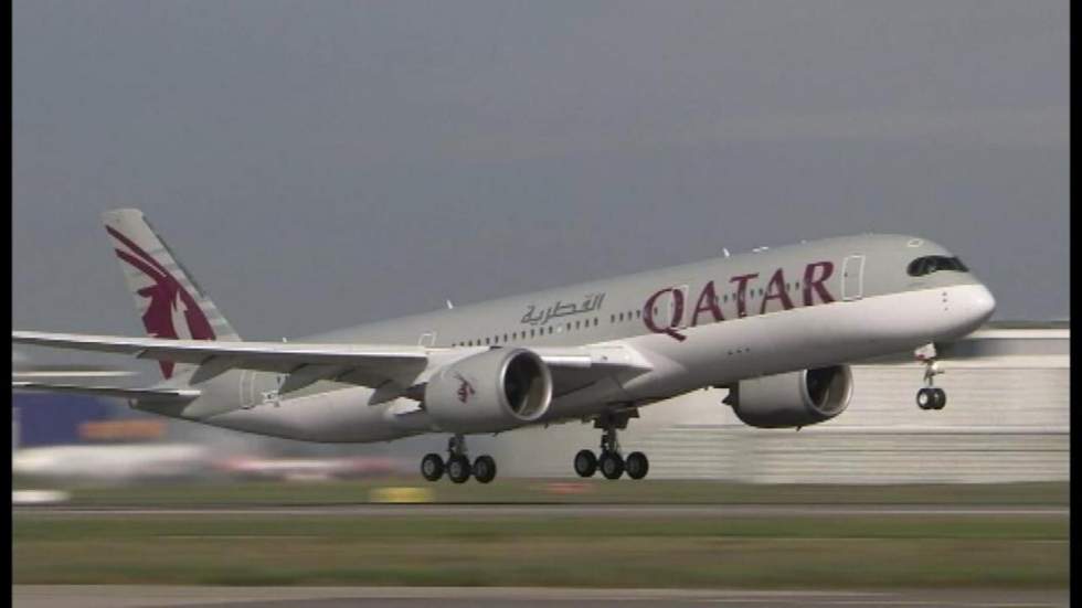 Airbus livre le premier A350 à Qatar Airways