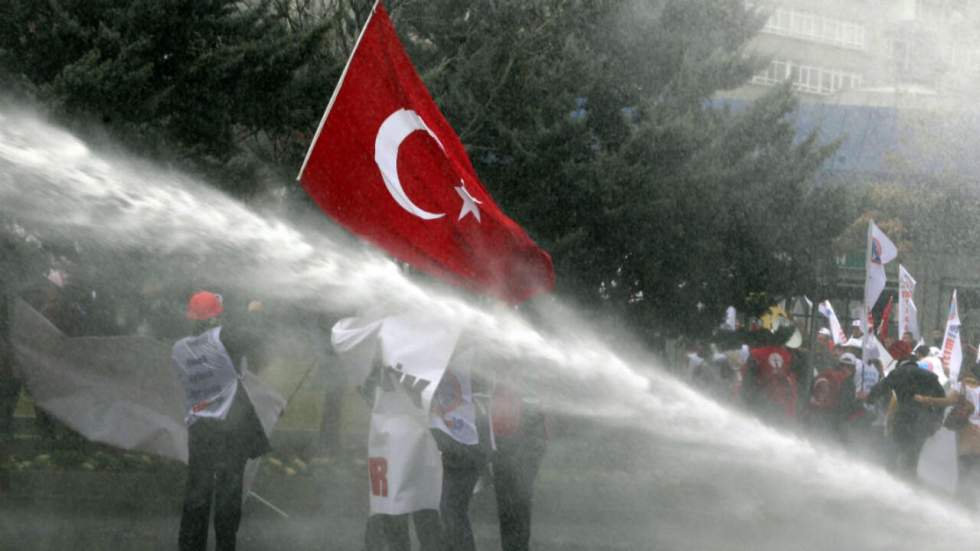 Libération d’un lycéen arrêté pour avoir insulté Erdogan Libération d’un lycéen arrêté pour avoir insulté Erdogan