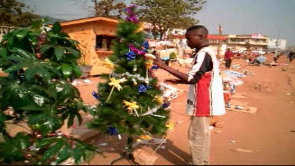 Centrafrique : calme précaire dans la capitale, violences en province