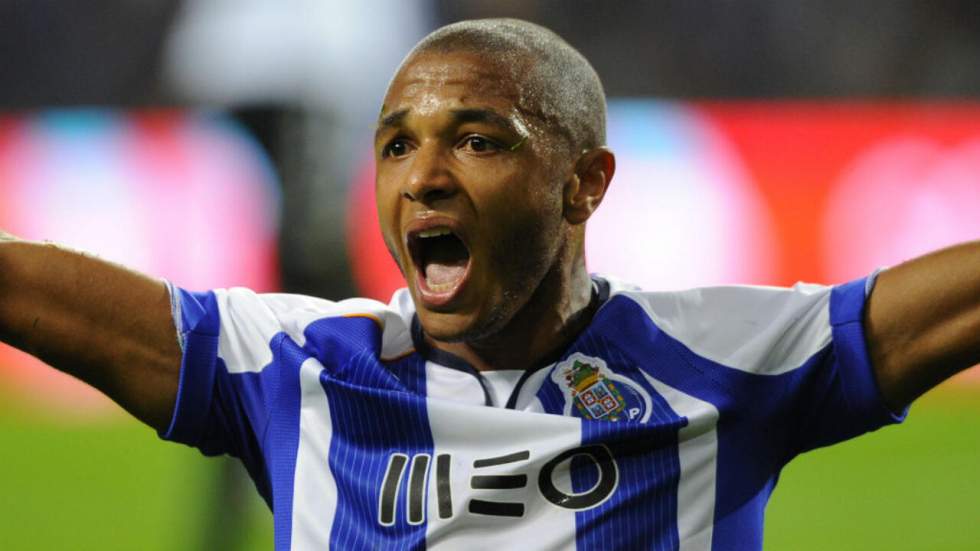 L'Algérien Yacine Brahimi élu meilleur joueur maghrébin de 2014 L'Algérien Yacine Brahimi élu meilleur joueur maghrébin de 2014