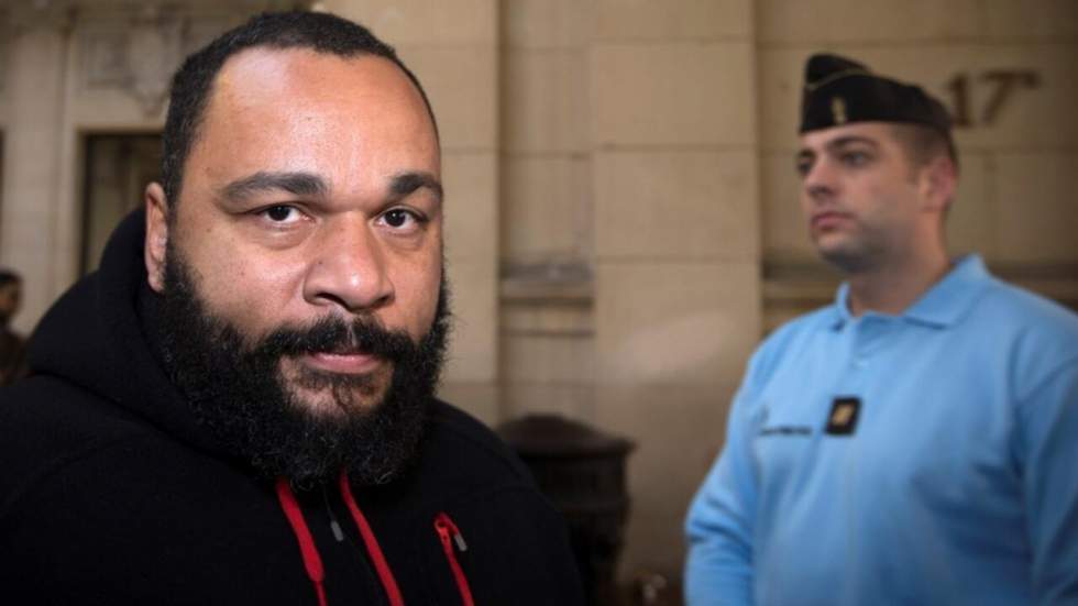 Dieudonné visé par une enquête après ses propos sur "Charlie Coulibaly"